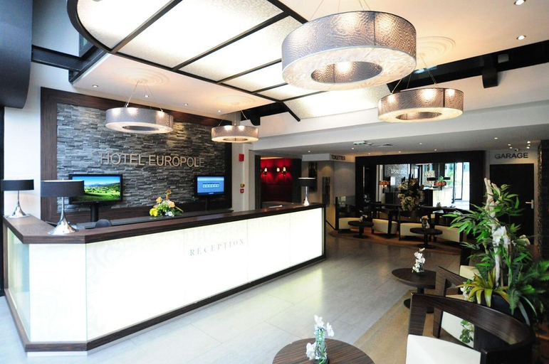 Public Area 2, Hotel Europole, Isère