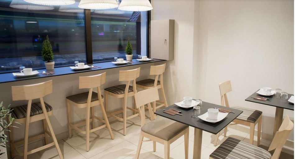 Others 5, Hôtel Saint Roch Montpellier, Hérault