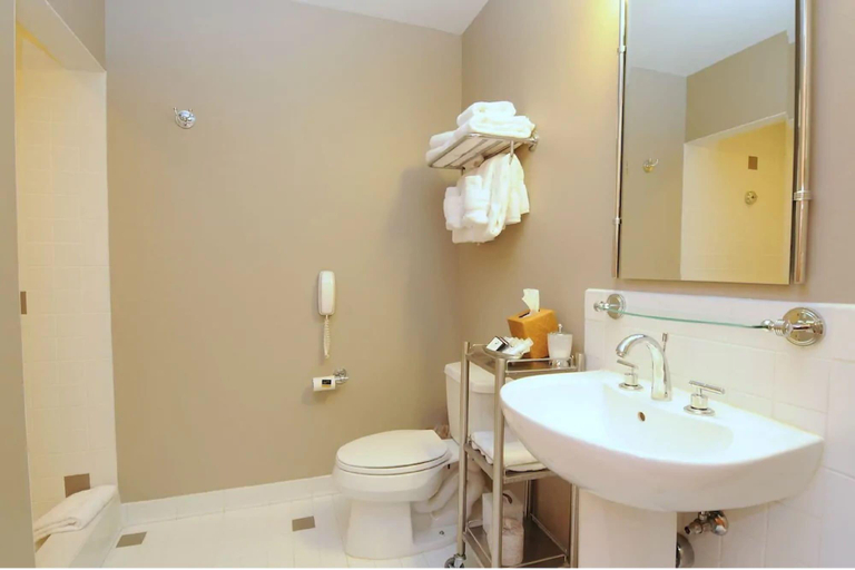 Bathroom 5, The Summit Hotel At Big Sky Resort, Madison