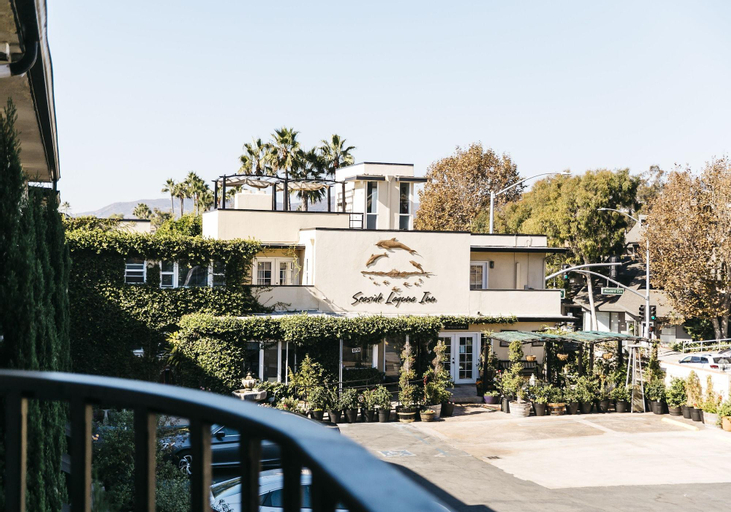 Laguna Cove Hotel, Orange