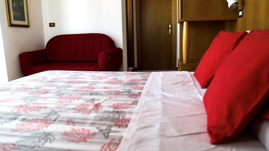 Bedroom 3, Hotel Rosa Caorle, Venezia
