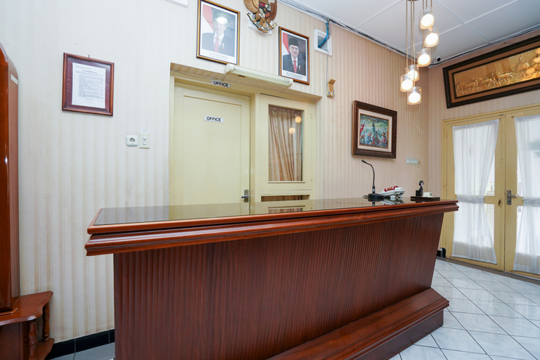 Public Area 2, OYO 1346 Sinergi Hotel Gresik, Gresik