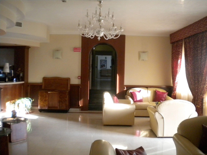 Public Area 4, Belvedere Club Hotel, Cosenza