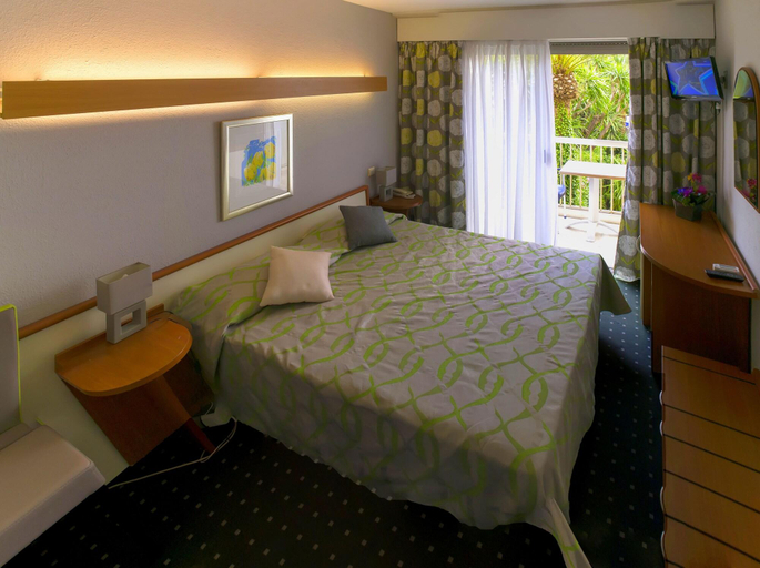 Bedroom 3, Cannes Garden Hôtel, Alpes-Maritimes