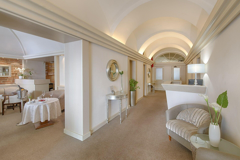 Public Area 3, Hotel Embassy, Karlovy Vary