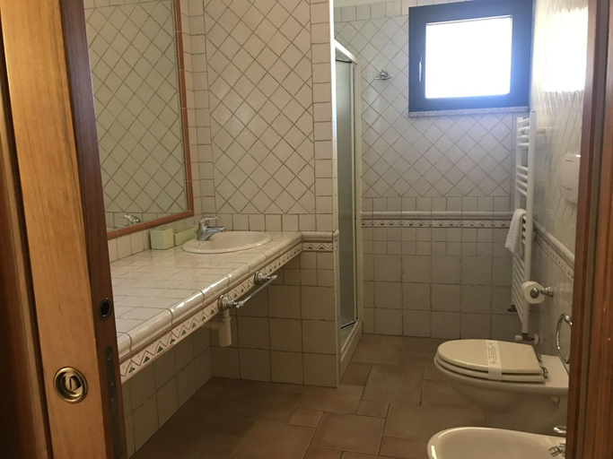Bathroom 3, Hotel Villa Del Parco, Olbia-Tempio