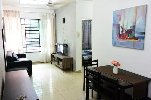 Groundfloor Unit, Near Airport & City Center Islam Only, Chinese Not Accepted, Penampang