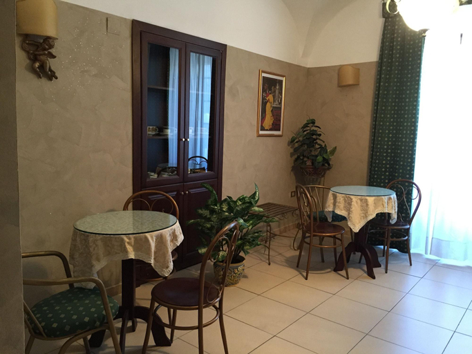 Public Area 2, Hotel Centrale Europa, Catania