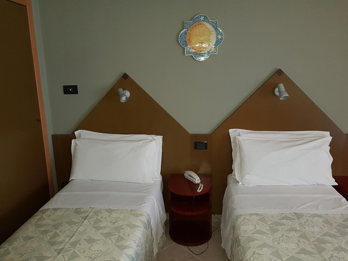 Bedroom 4, Addaura Hotel Residence Congressi, Palermo