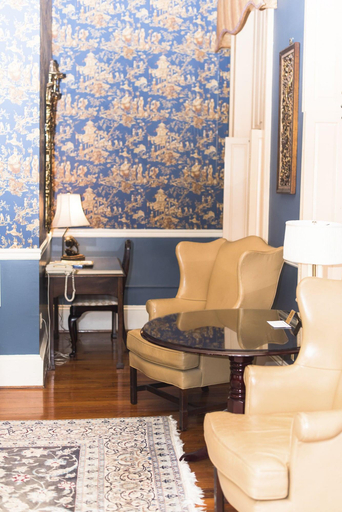Public Area 2, The Meeting Street Inn, Charleston