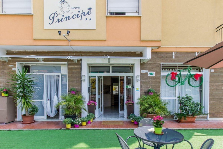 Exterior & Views 2, Hotel Principe, Savona