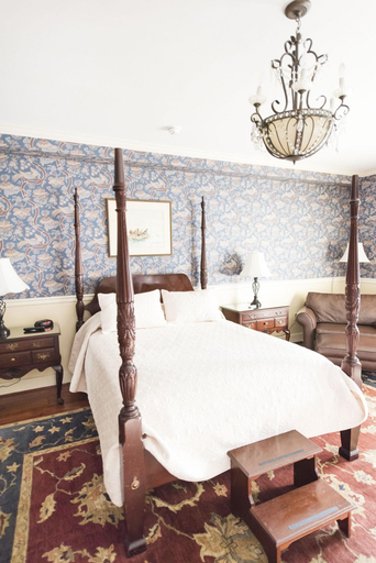 Bedroom 3, The Meeting Street Inn, Charleston