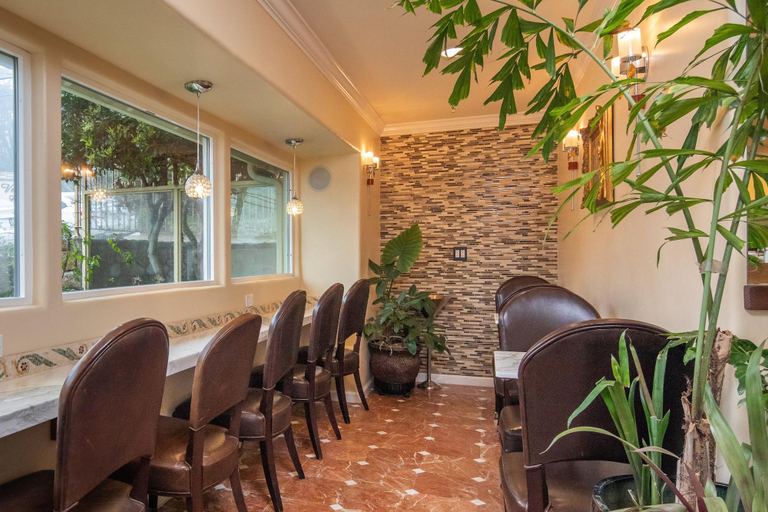 Public Area 3, Vendange Carmel Inn & Suites, Monterey