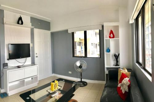 StayHere 3BR Comfy Home w/ Breathtaking Views, Taguig