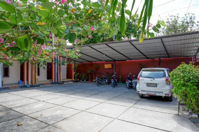 RedDoorz near Mutiara SIS Al Jufrie Airport Palu, Palu