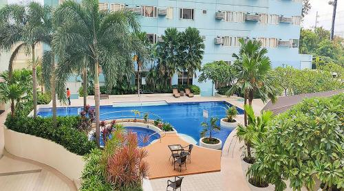 1BR Semi Japanese @ Ridgewood Towers near VENICE GRAND CANAL & Bonifacio Global Cit, Taguig