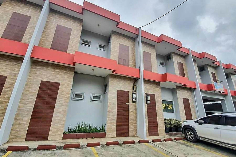 RedDoorz @ Jalan Kolonel Haji Burlian Palembang 2, Palembang