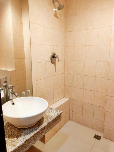 Bathroom 5, Grand Mutiara Hotel, Bontang