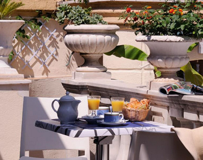 Others 5, Hotel Villa St-Hubert, Alpes-Maritimes