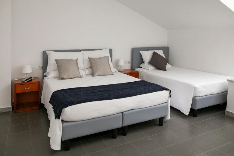 Bedroom 3, Casa F.A.C.I, Massa Carrara