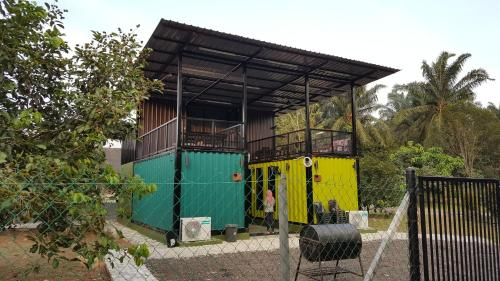 3, Tanah Adlena Rumah Kontena Farmstay and Outdoor Camping, Pontian