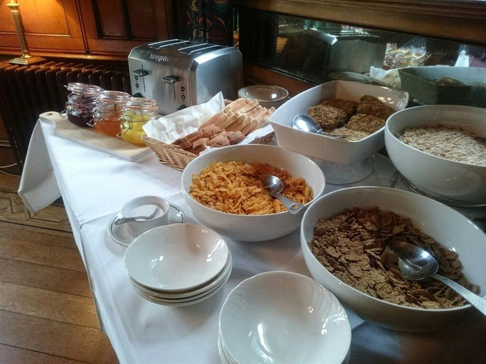 Food & Drinks 3, Fieldways, Wiltshire