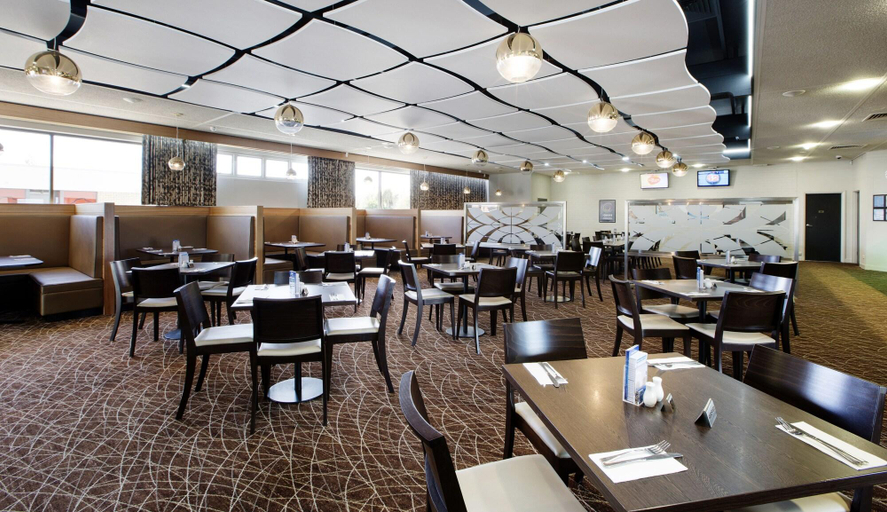 Food & Drinks 3, Mowbray Hotel, Launceston - Pt B