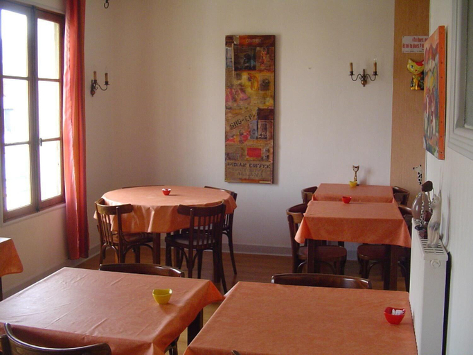 Others 4, Hotel du Commerce - Centre Millau, Aveyron