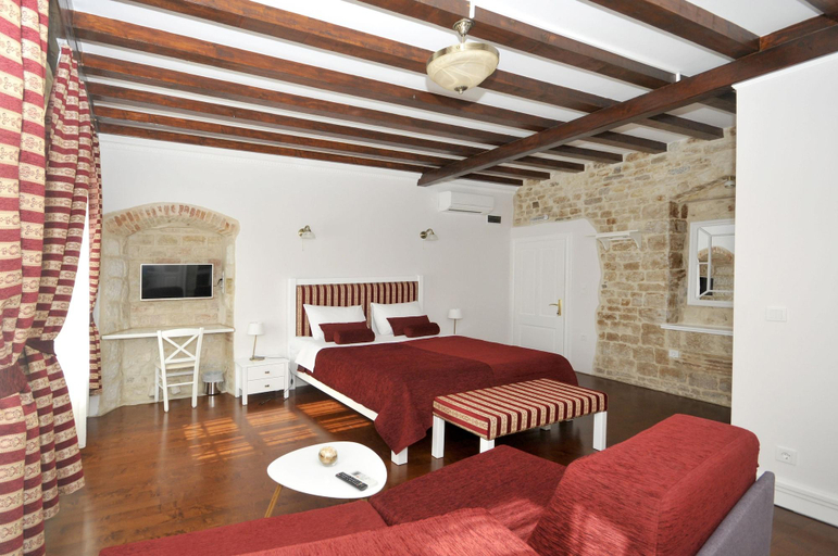 Exterior & Views 4, Palace Central Square, Trogir
