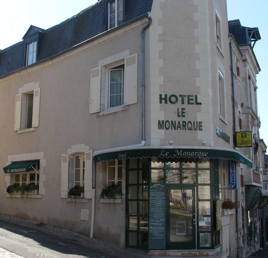 Exterior & Views 3, Hôtel-Restaurant Le Monarque, Loir-et-Cher