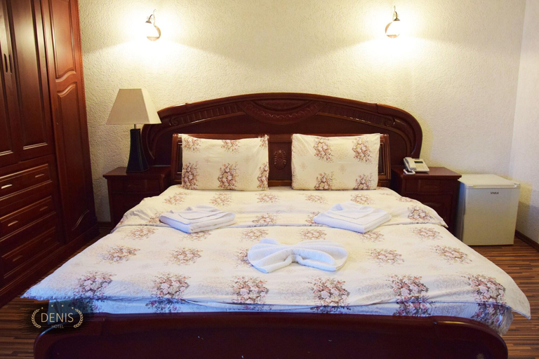Bedroom 3, Hotel Denis, Priština