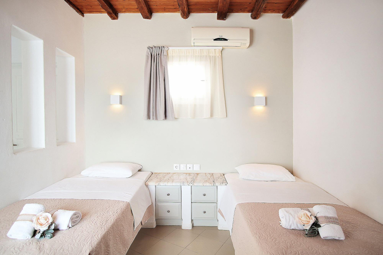 Bathroom 4, Kritikakis Village Apartments, South Aegean