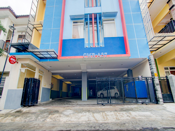 OYO 90217 Cmb 37 Guest House, Malang