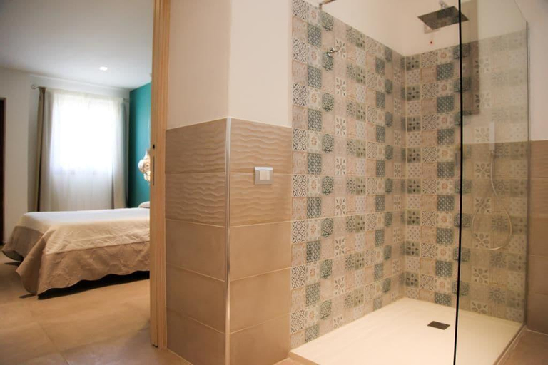 Bathroom 5, Hypnos Boutique Hotel, Nuoro
