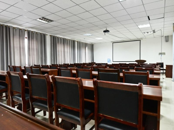 Business Facilities