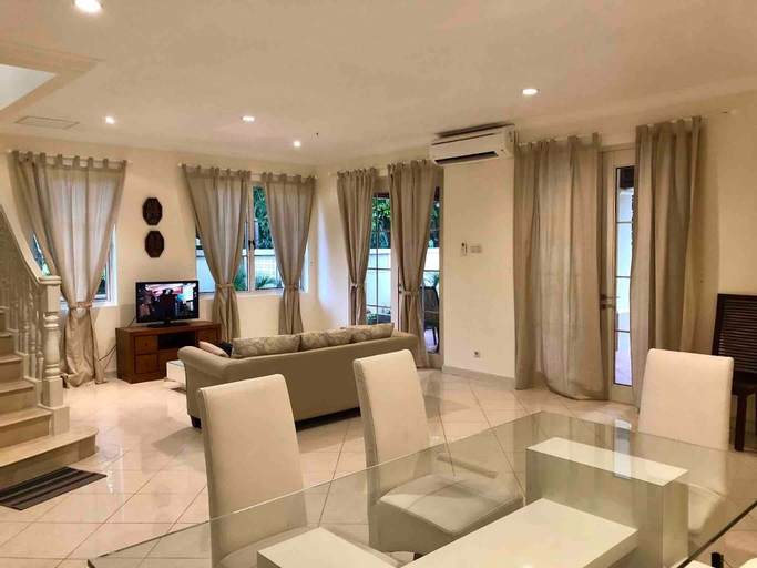 Villa Biru Tanjung Lesung 3BR for 6 persons, Pandeglang
