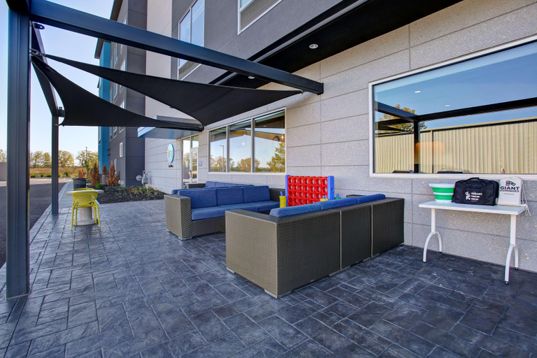 Exterior & Views 1, Tru by Hilton Monroe OH, Warren