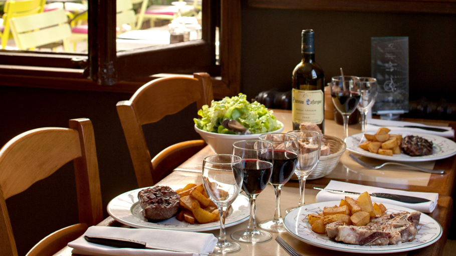 Food & Drinks 3, Le Saint-James Relais & Châteaux, Gironde