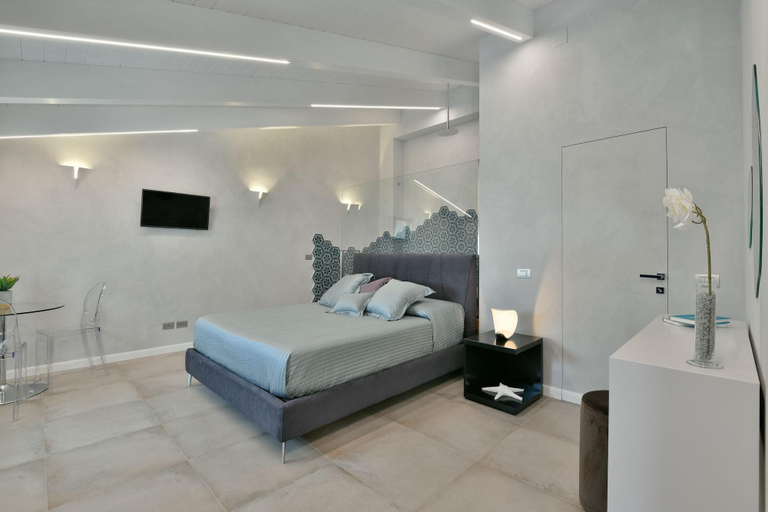 Bathroom 5, Amnis Suites, Salerno