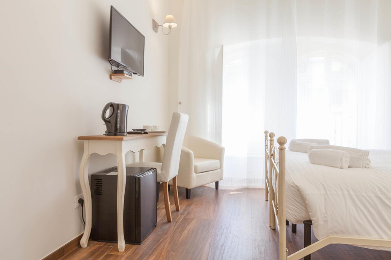 Bedroom 2, Donna Margherita Rome Suite & Rooms, Roma