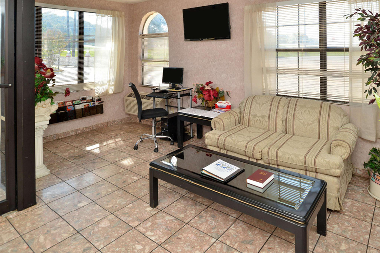 Public Area 2, Americas Best Value Inn Meridian, Lauderdale