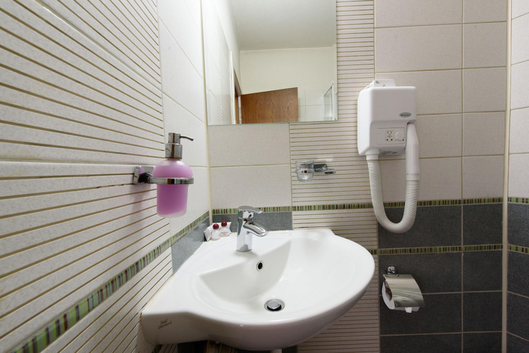 Bathroom 5, Kap House, Bansko