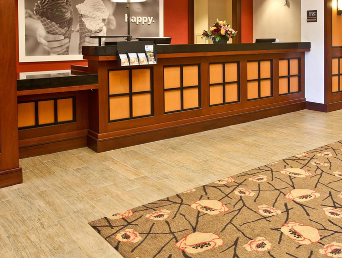 Public Area 2, Hampton Inn McHenry, McHenry