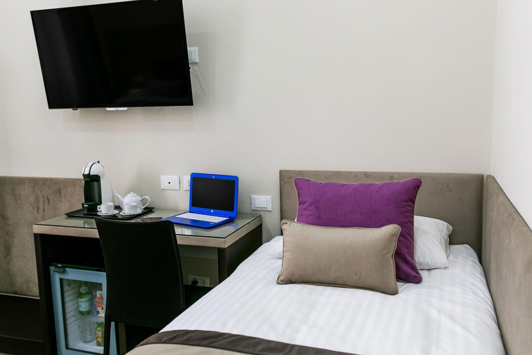 Bedroom 2, Bloom Apartment by La Griffe, Rome