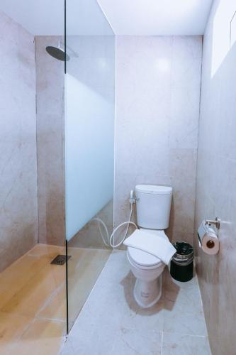 Bathroom, Paraiso Verde Hotel - Casitas Verde, Koronadal City