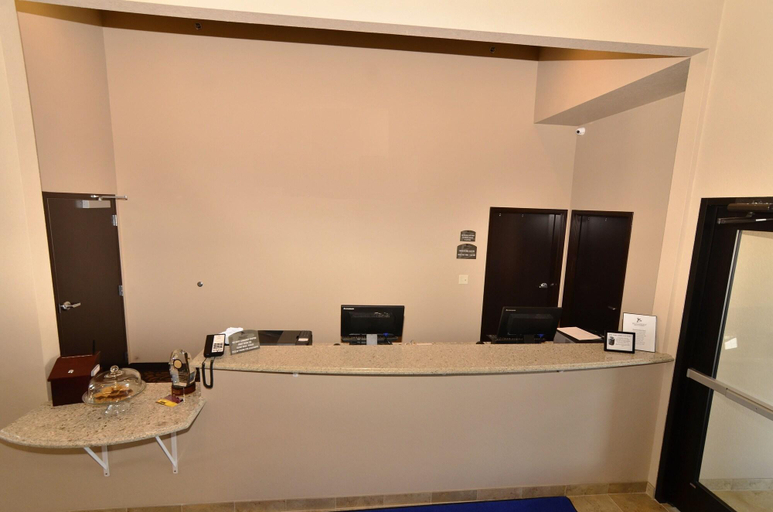Public Area 2, Cobblestone Inn & Suites – Manchester, Delaware
