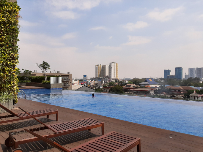 Sport & Beauty 2, Comfy and Tranquil Studio Apartment Springwood Residence By Travelio, Tangerang