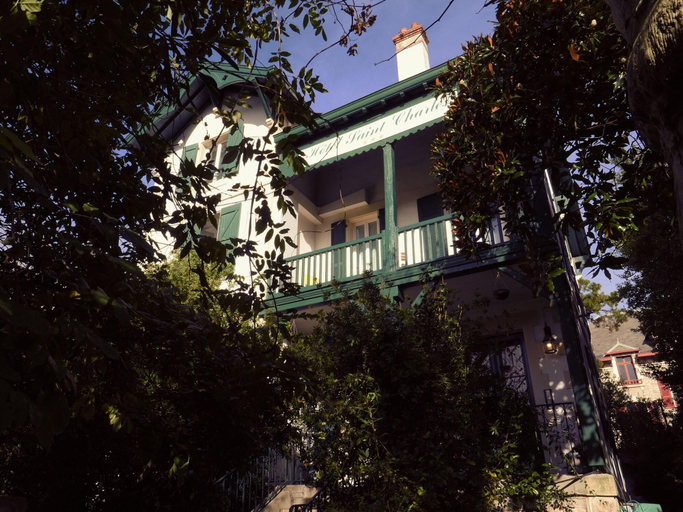 Exterior & Views 2, Hôtel Saint Charles, Pyrénées-Atlantiques