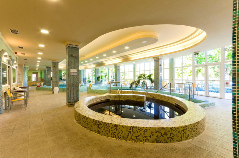 Public Area 5, Hunguest Hotel Apollo, Hajdúszoboszló