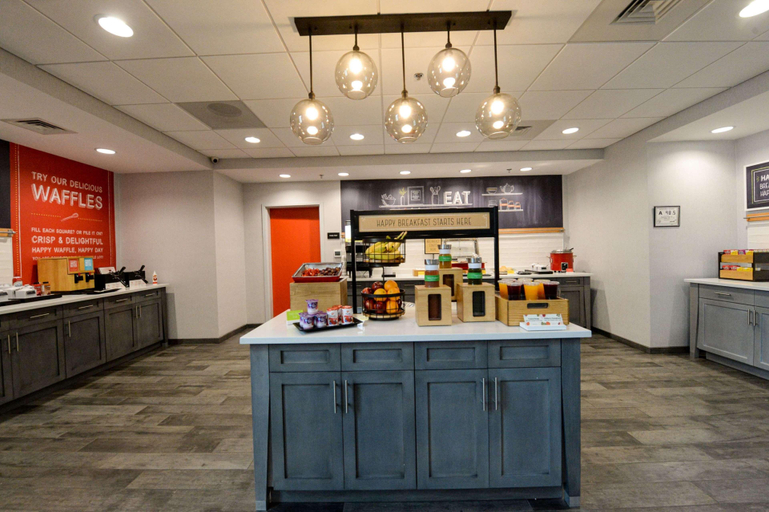 Public Area 2, Hampton Inn & Suites By Hilton Lenoir, Caldwell